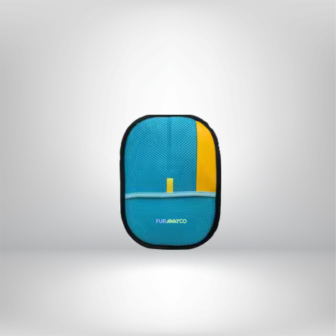 FarAwayCo - Pet Brush